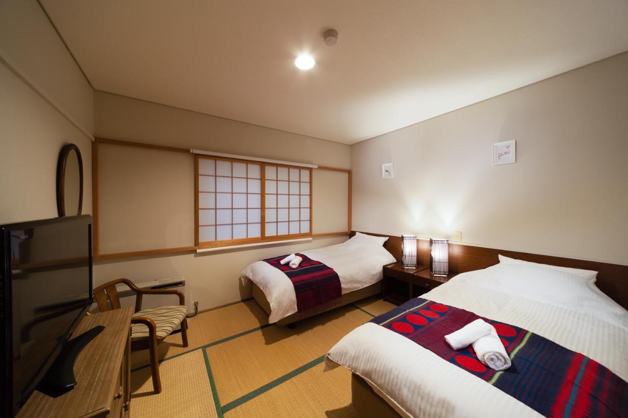Luna Lodge Hakuba Exteriör bild